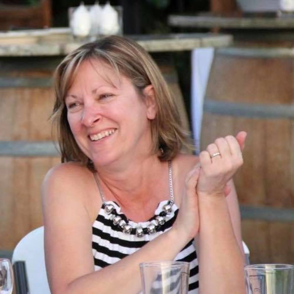 Meet your Posher, Laura